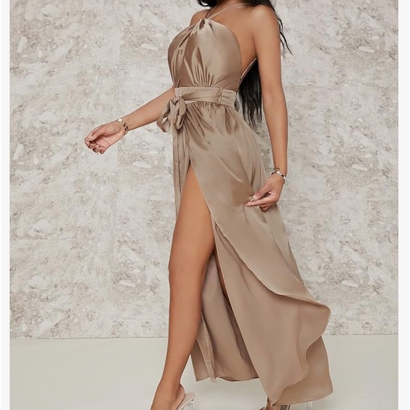 LIKE NEW Women's Satin Silk Halter High Slit Flowy Cocktail Party Slip Dress - Picture 4 of 7